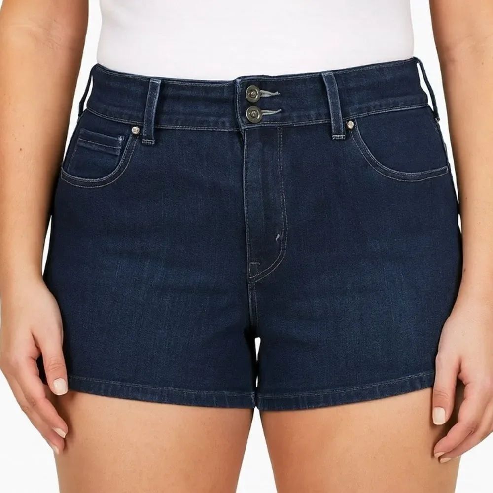 Levi’s High Waist Denim Women’s Shorts Size 14